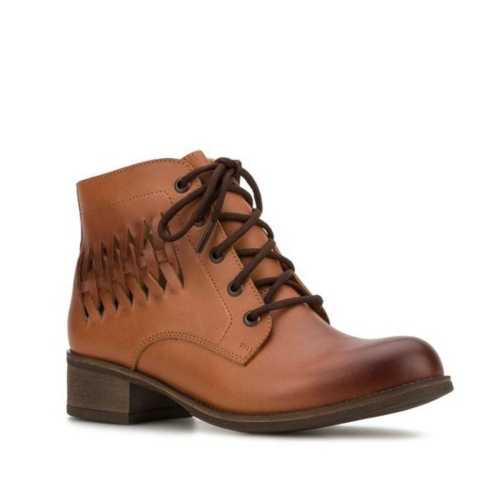 Brown Leather Lace Up Cut Out Boots Size 7.5